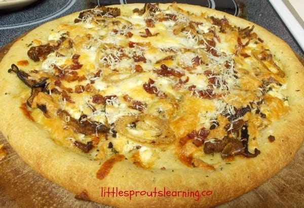 When you make homemade pizza, you can feel good about feeding it to your family. This homemade pizza with hand-tossed crust is to die for. 