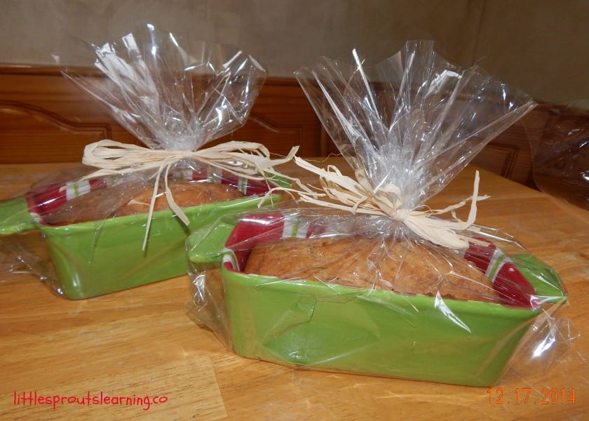 cute packaging for homemade bread-edible Christmas gifts