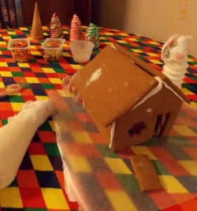 gingerbread decorating party