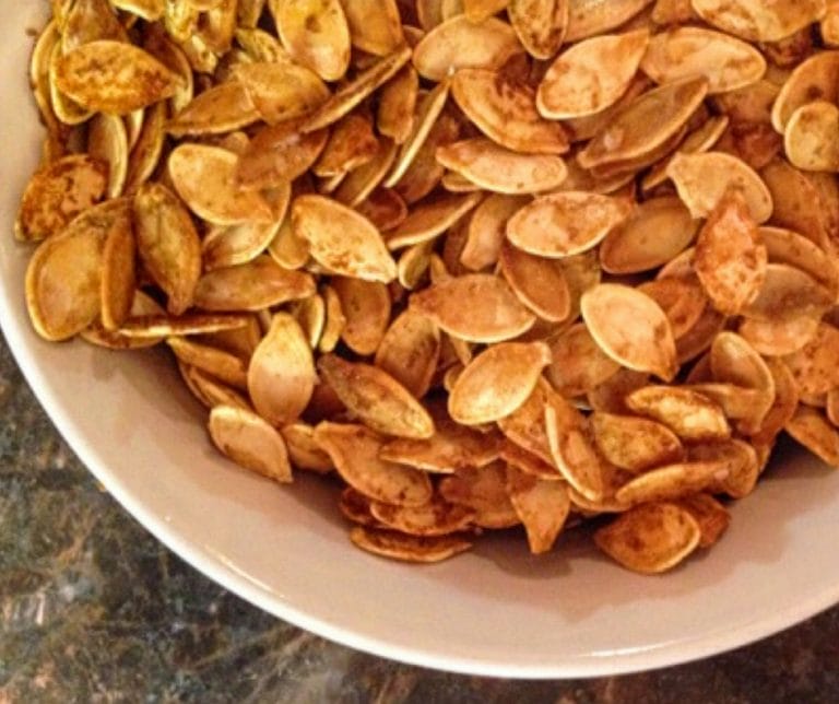 Check out how easy it is to make your own pumpkin seeds. Don't waste those tasty seeds inside the pumpkin.  They can be used to roast pumpkin seeds.