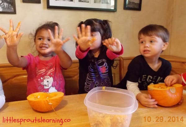 Are you searching for things to keep your kids busy for fall? Here are a ton of ideas to get creative and prepare fun fall activities for kids!