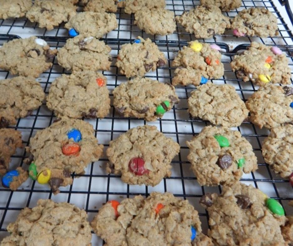 Wanna make the best cookies you ever ate? Check out this no flour monster cookie recipe for all the cookie monsters in your life.