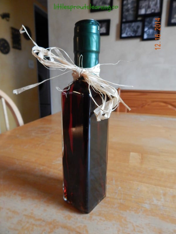 homemade vanilla extract in the bottle for christmas gift