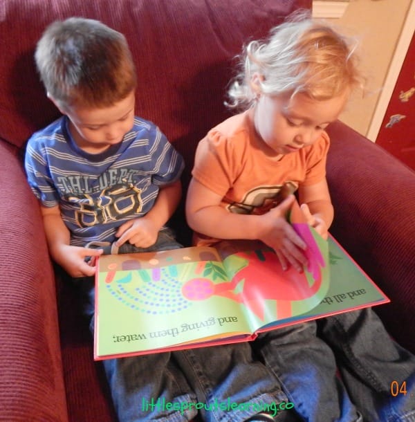 language development for kids, kids reading together