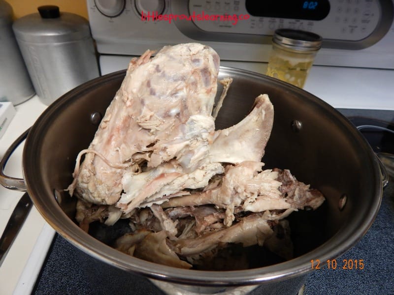 using turkey carcass to make stock