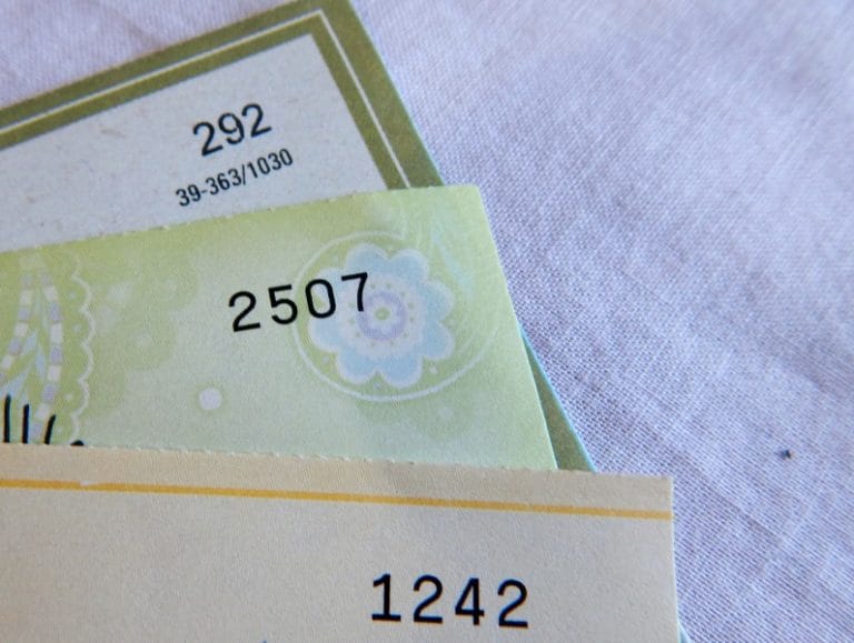 Do you ever have families “forget” your check? It can be hard to ask because money can be an uncomfortable subject. Use these tips that will help you when asking for your paycheck in-home daycare.