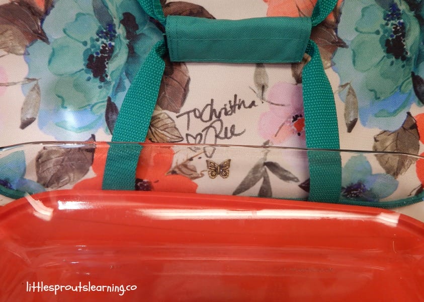 Pioneer Woman casserole dish and carrier