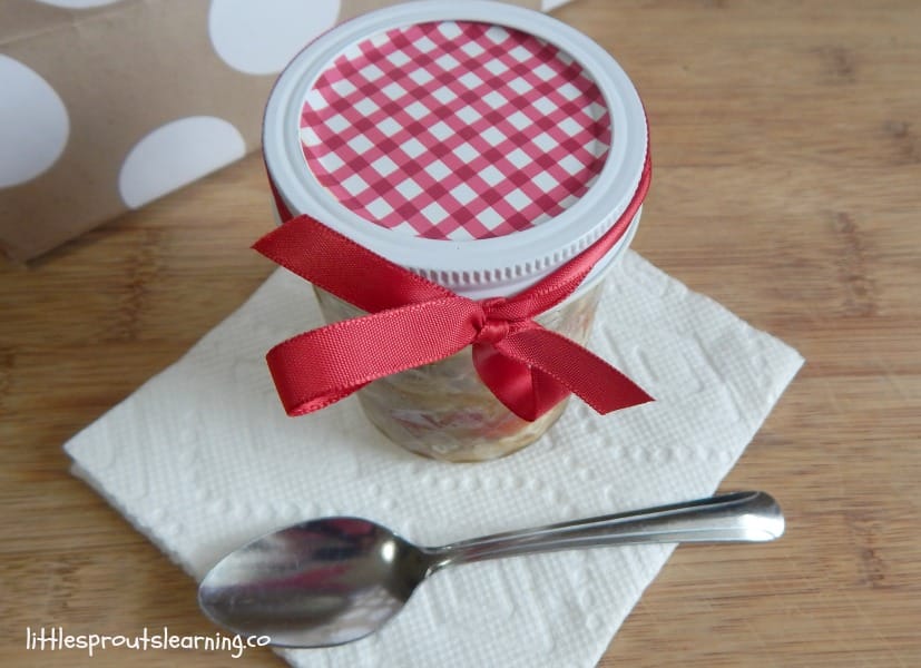 Portable salad in a jar