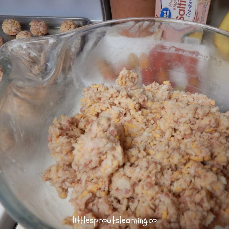 Bisquick-free sausage ball mix in a bowl ready to roll into balls.