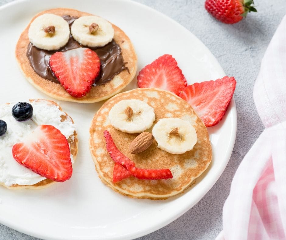 fun pancakes with fruit faces for meals for kids