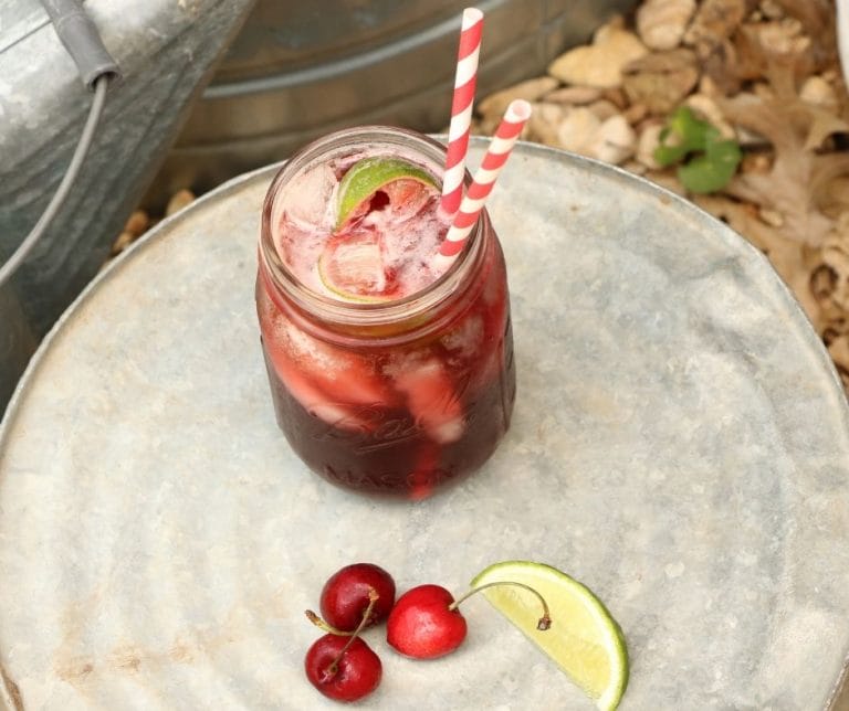 Who doesn’t agree that Sonic has yummy cherry limeades? Here's a cherry limeade recipe with the fun fizzy flavor but no artificial colors or corn syrup.