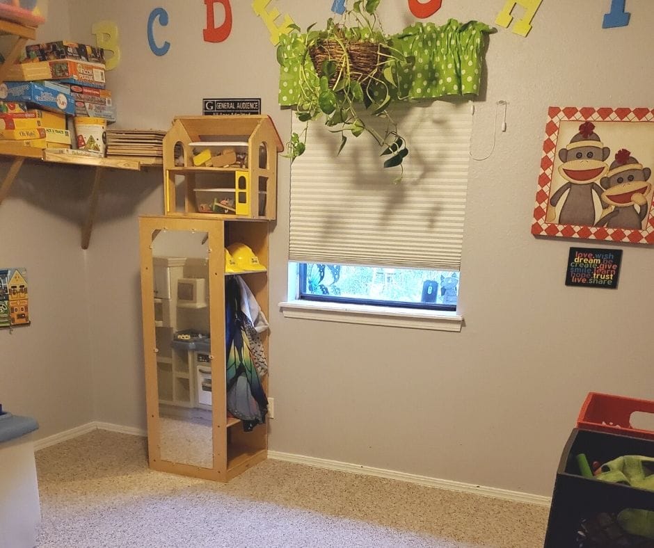 playroom in small home daycare