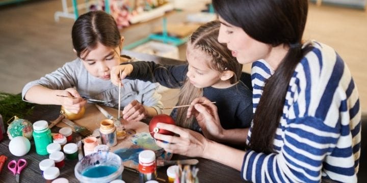 Every year at Christmas time, all of us who work with kids are desperate to find an idea for Christmas gifts for parents.