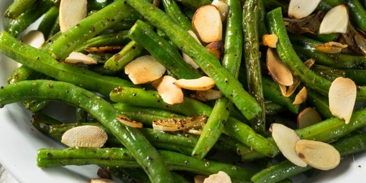 There’s nothing like when you get a glut of one thing from the garden, like green beans. It’s a great problem, but these easy fresh green bean recipes will make it even better.