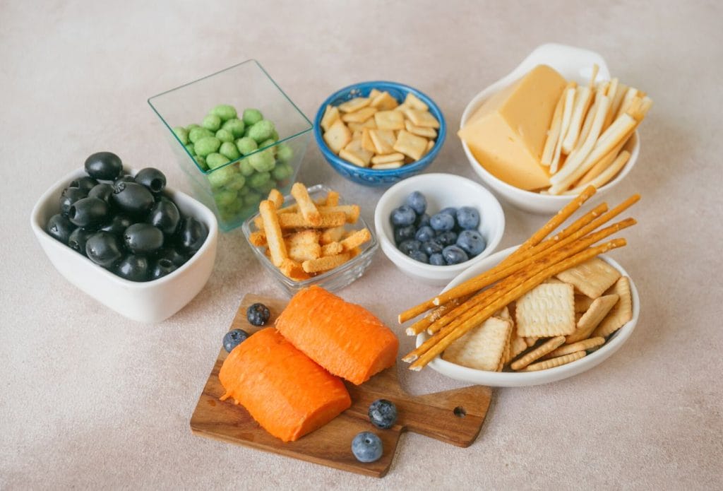 halloween snack board ingredients