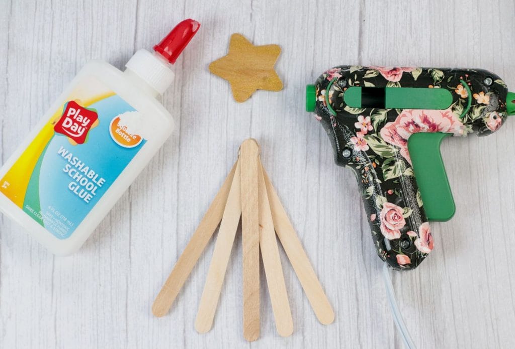 popsicle stick frame for pom pom christmas tree ornament