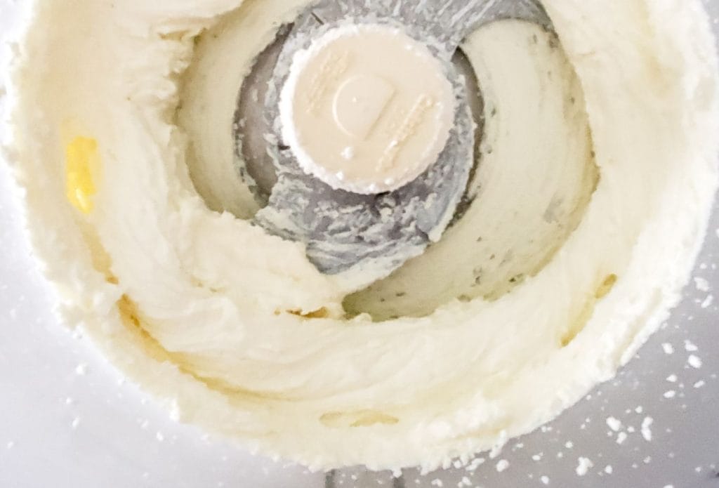 food processor making curds creamy